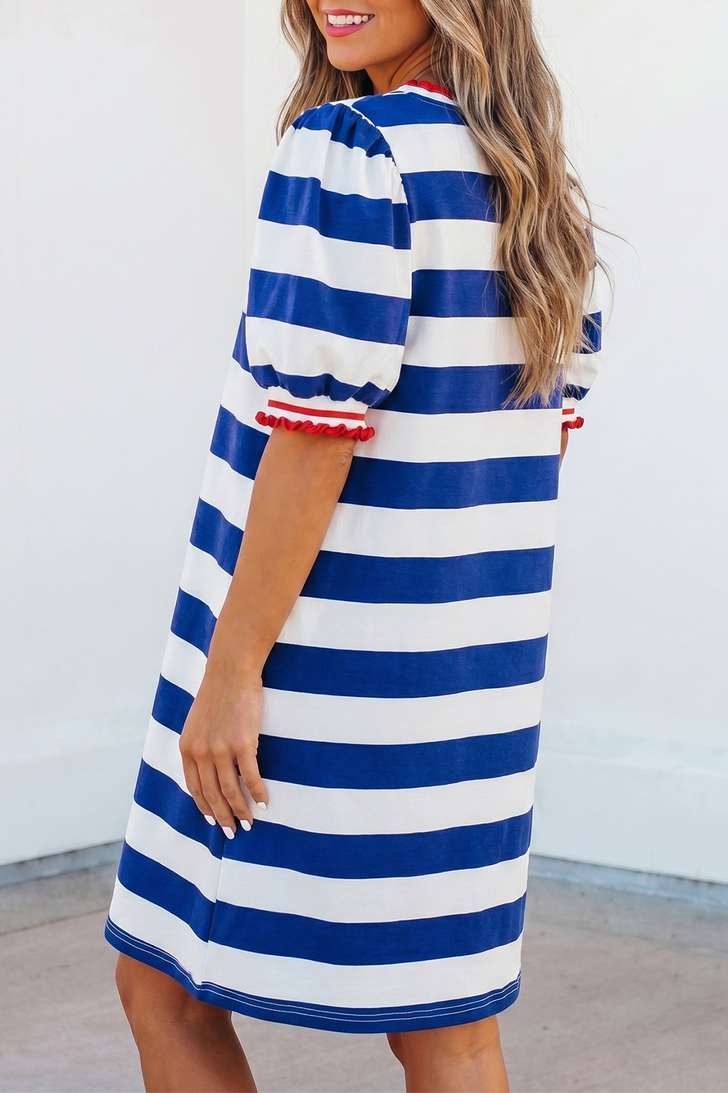 Red Stripe Contrast Trim Round Neck Short Puff Sleeve Shift Mini Dress