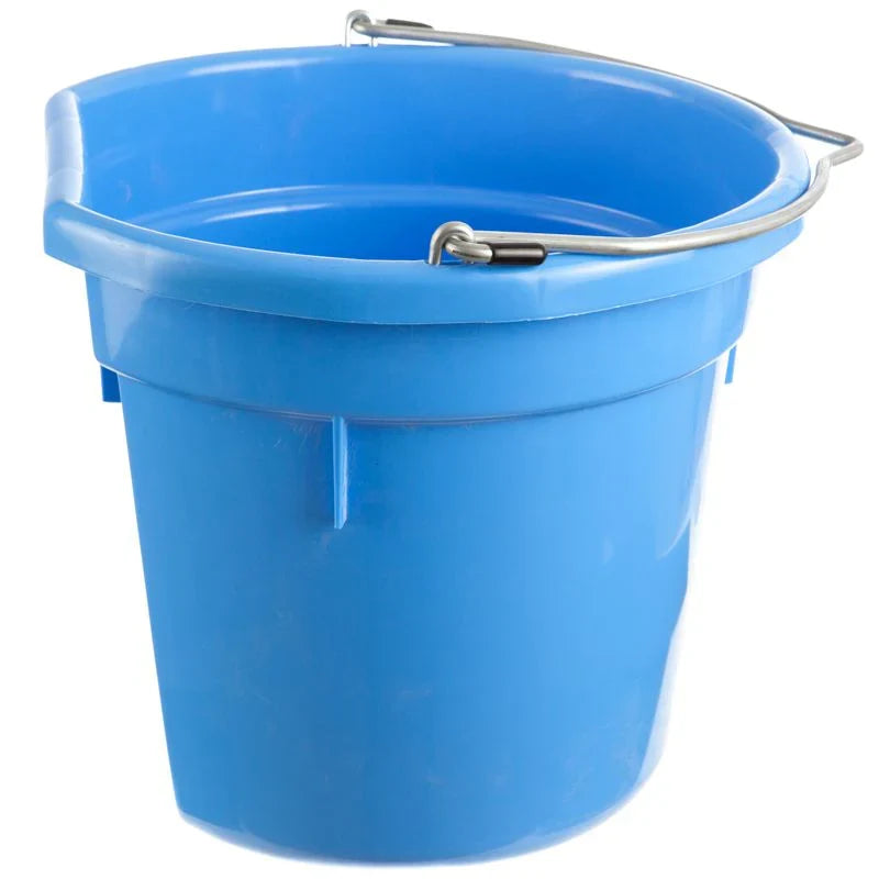 Cat Little Giant Flat Back Plastic Animal Feed Livestock Horse Bucket 5 Gallon