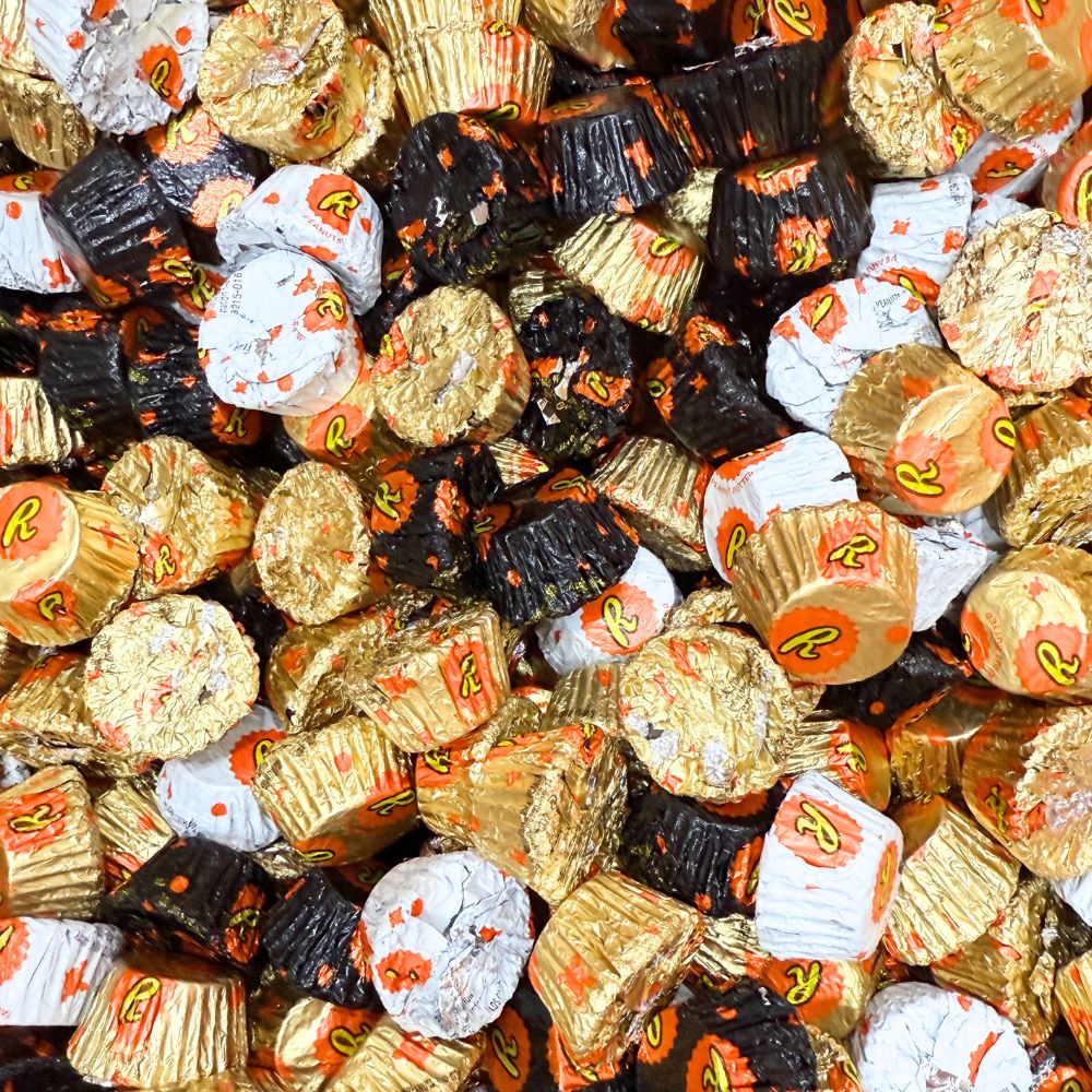 Reese's Miniature Cups Assorted – Milk Chocolate, Dark Chocolate & White Creme with Peanut Butter, Bulk Value Bag