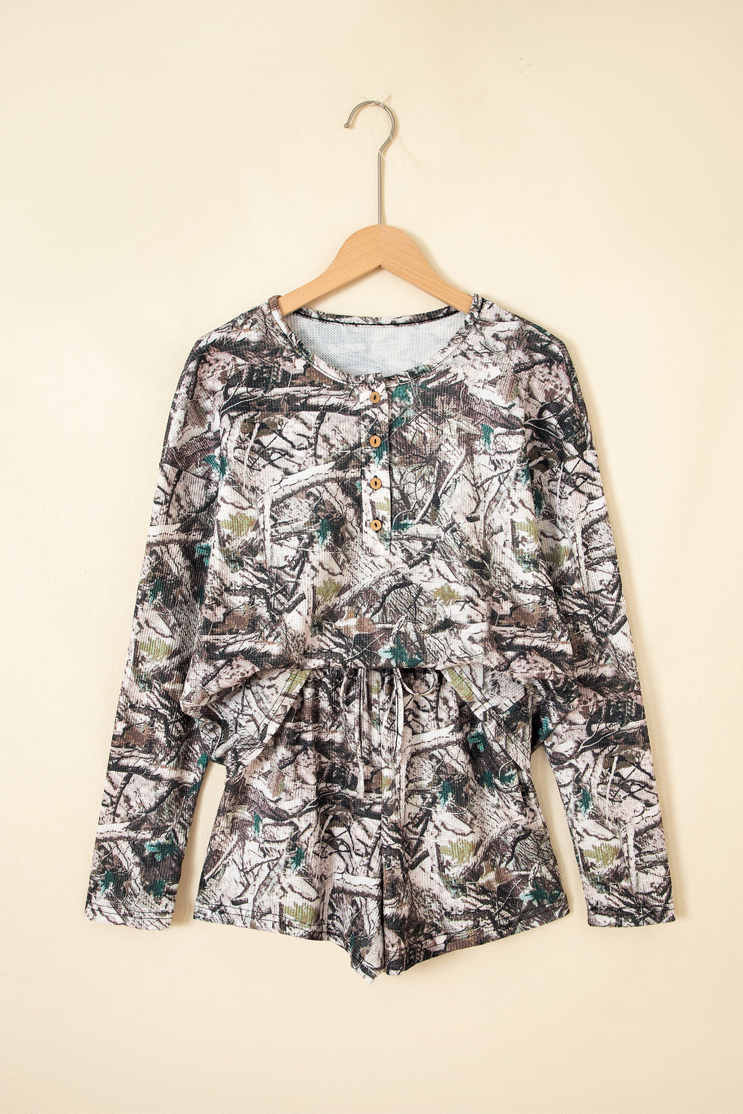 Brown Camo Long Sleeve Top Elastic Waist Shorts Two Piece Set