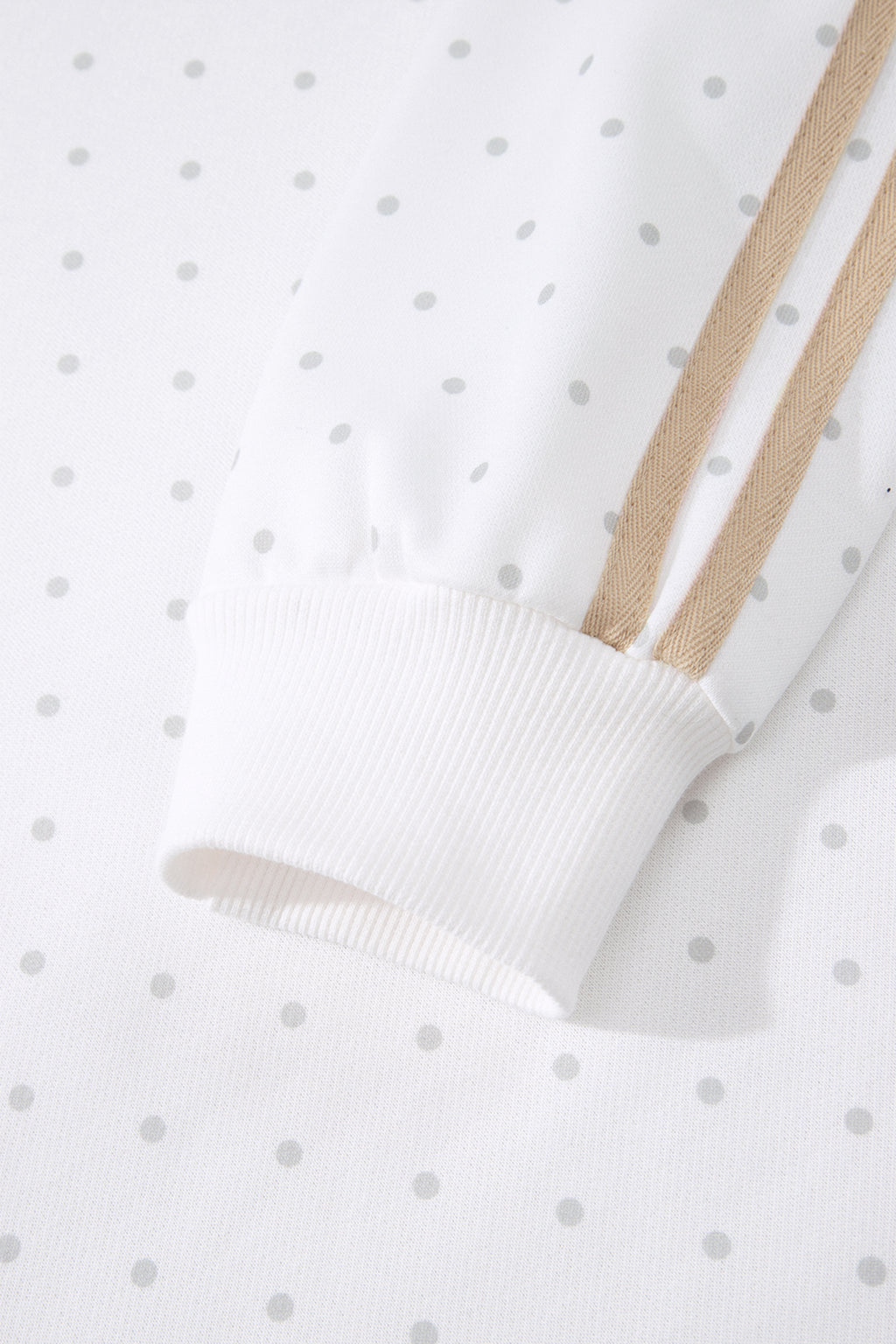 White Polka Dot Print Side Stripe Detail Casual Sweatshirt 2pcs Short Set